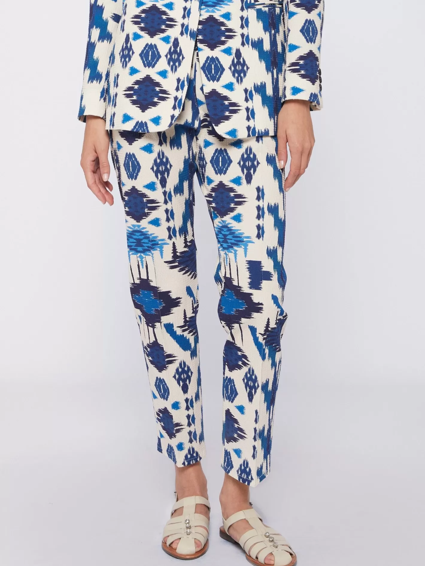 Pantalones | Vilagallo Pantalon Clarise Estampado Ikat Azul